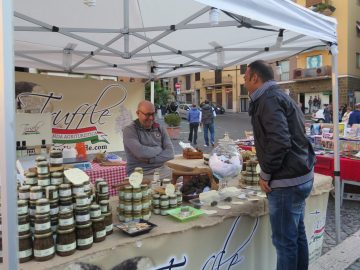 Truffle Vendor in Frascati